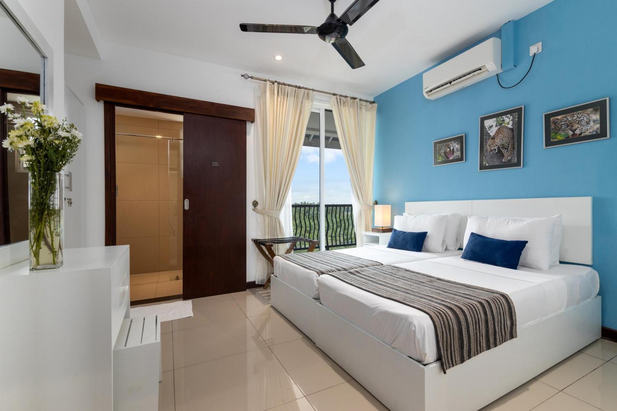 Oceanfront Condominium - Nilaveli Luaran gambar